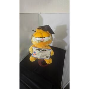 Vintage Garfield the fat cat PLUSH Diploma HOLDER DAKIN stuffed animal 17